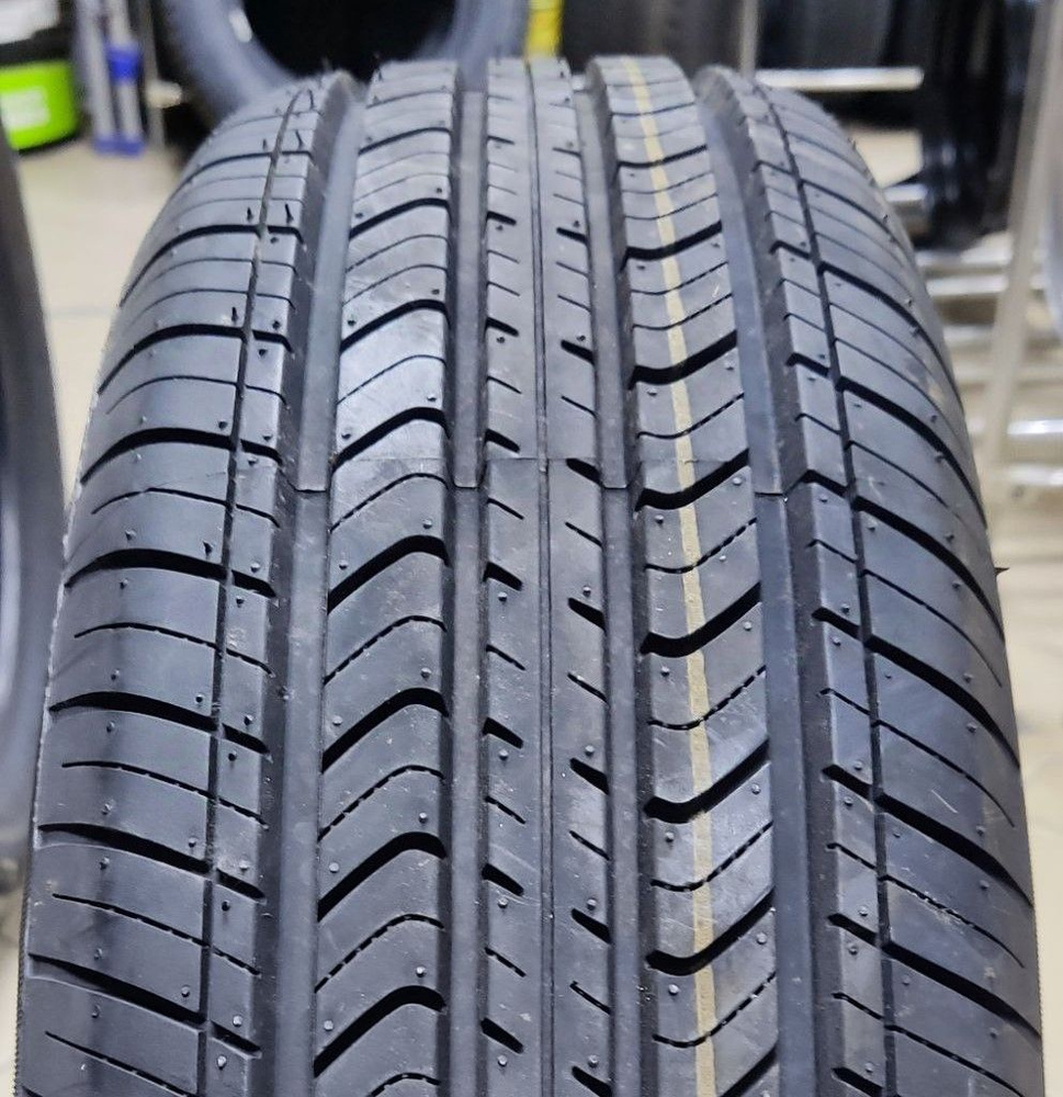 Satoya Doro S-63 205/70 R15
